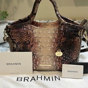 Brahmin multicolor, leather bag